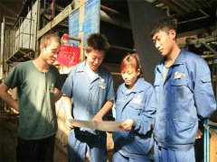 面二車間打底機組依靠標(biāo)準(zhǔn)化操作提效率